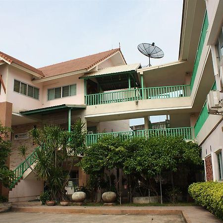 Tamarind Residences Khonkaen บ้านแทมมารีน Кхон Каен Екстериор снимка