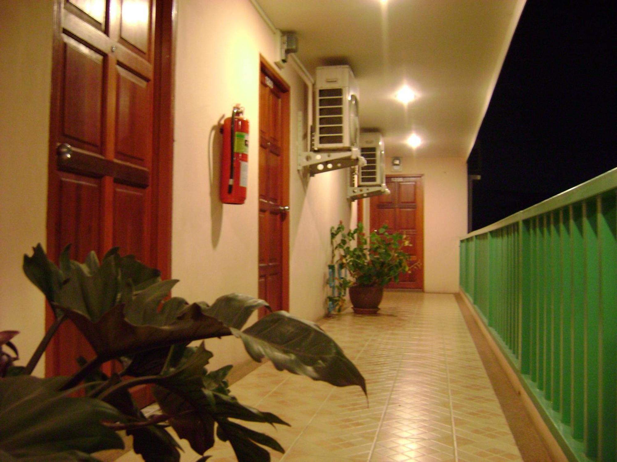 Tamarind Residences Khonkaen บ้านแทมมารีน Кхон Каен Екстериор снимка