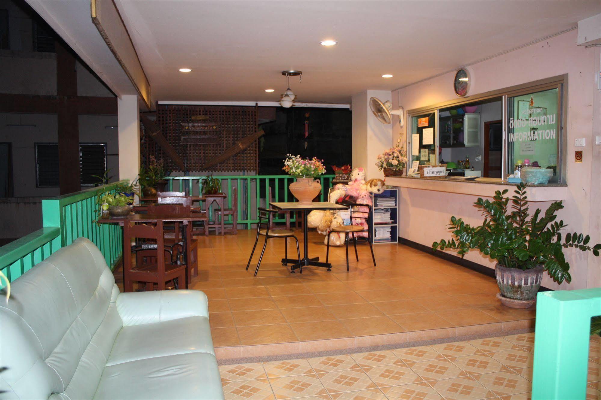 Tamarind Residences Khonkaen บ้านแทมมารีน Кхон Каен Екстериор снимка